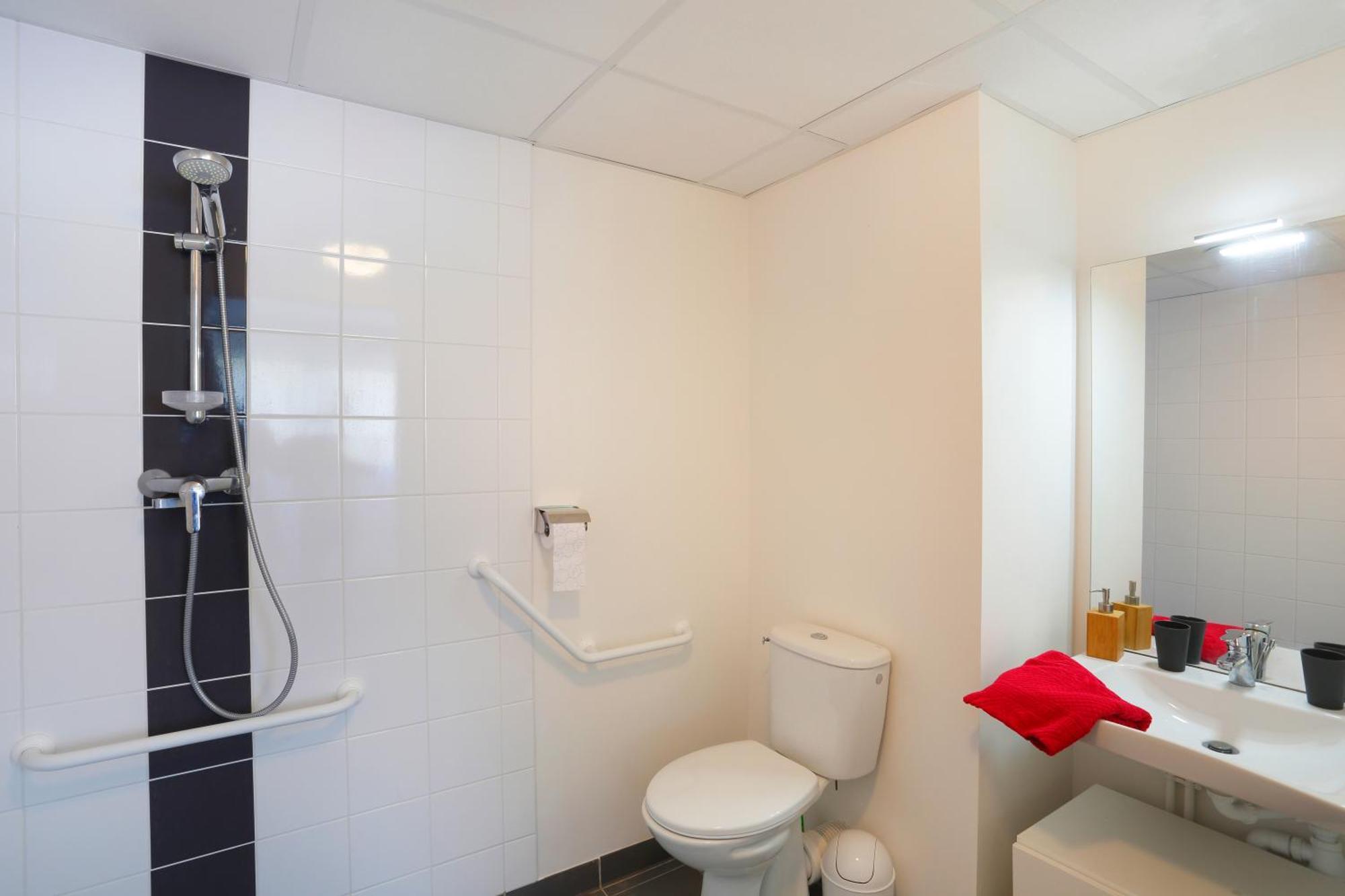 Nemea Beaumois Aparthotel